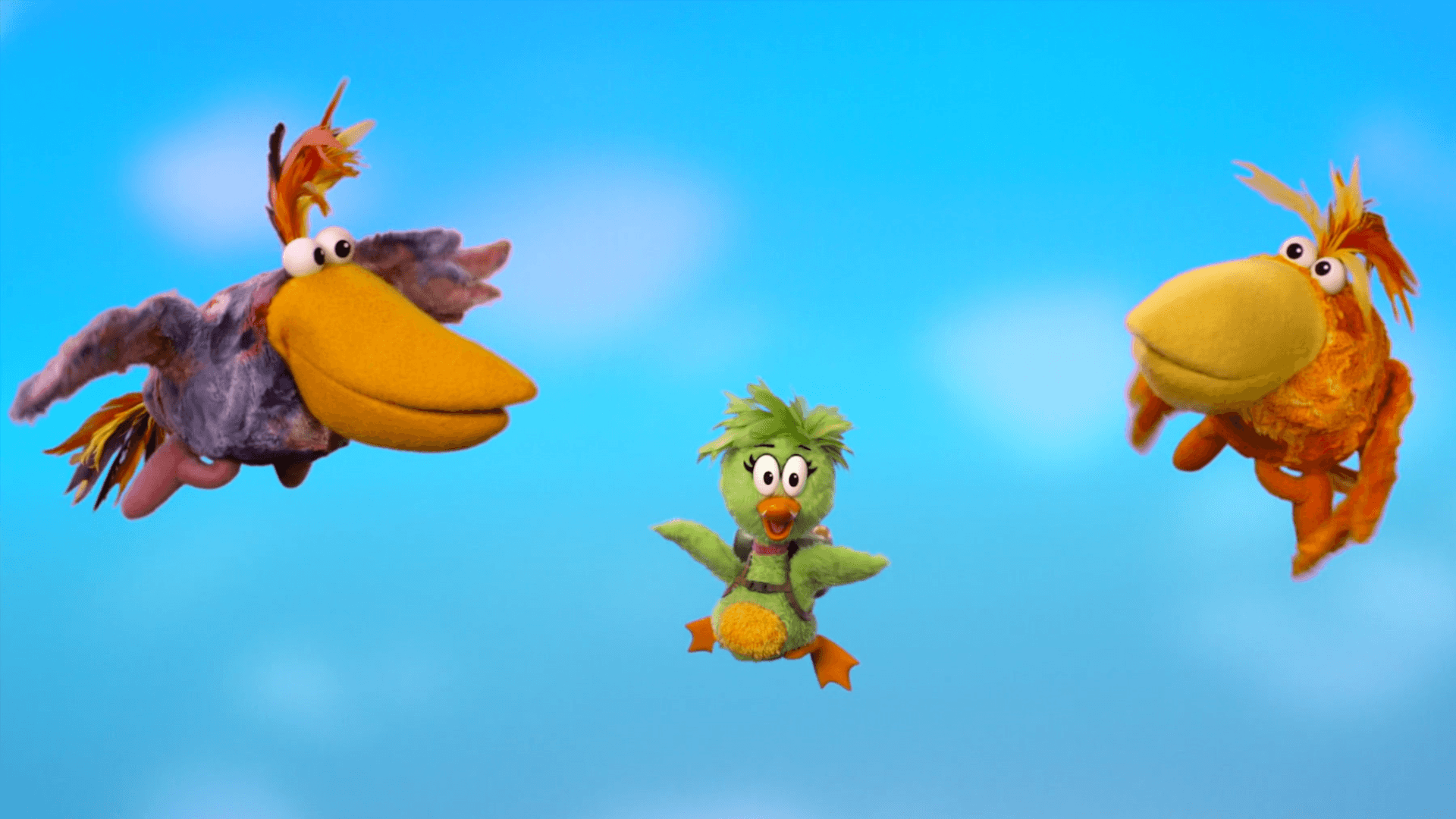 Duck Duck wants to fly with the bigger birds./Donkey loses Bob Dog's favorite toy.